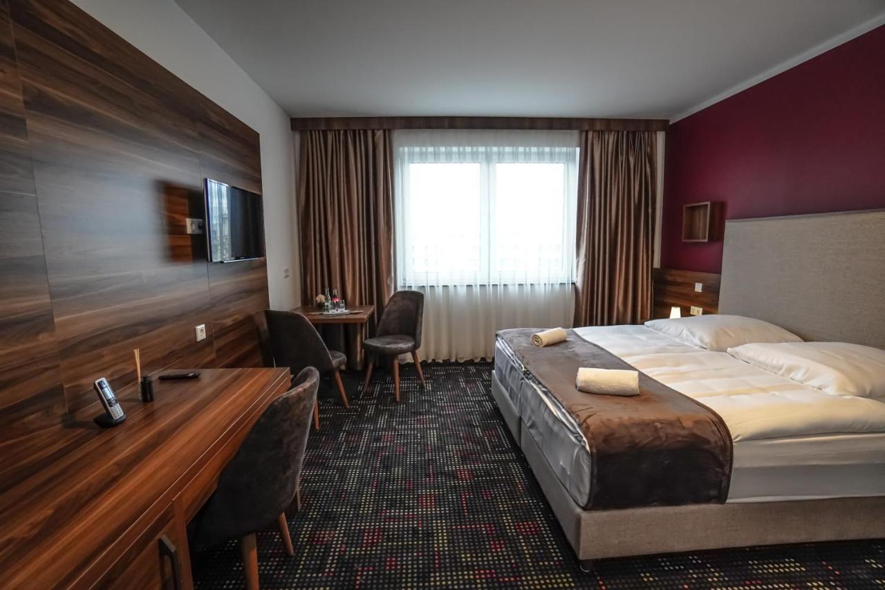Sunset Hotel Келстербах Екстериор снимка