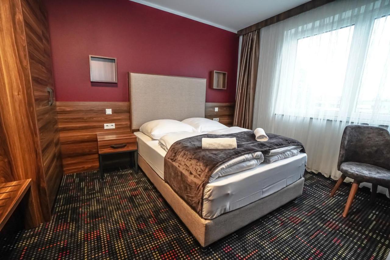 Sunset Hotel Келстербах Екстериор снимка